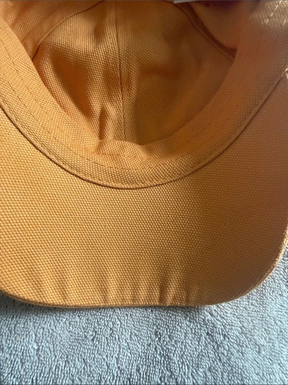 Jacquemus Orange Cap with Pink Logo Graphic